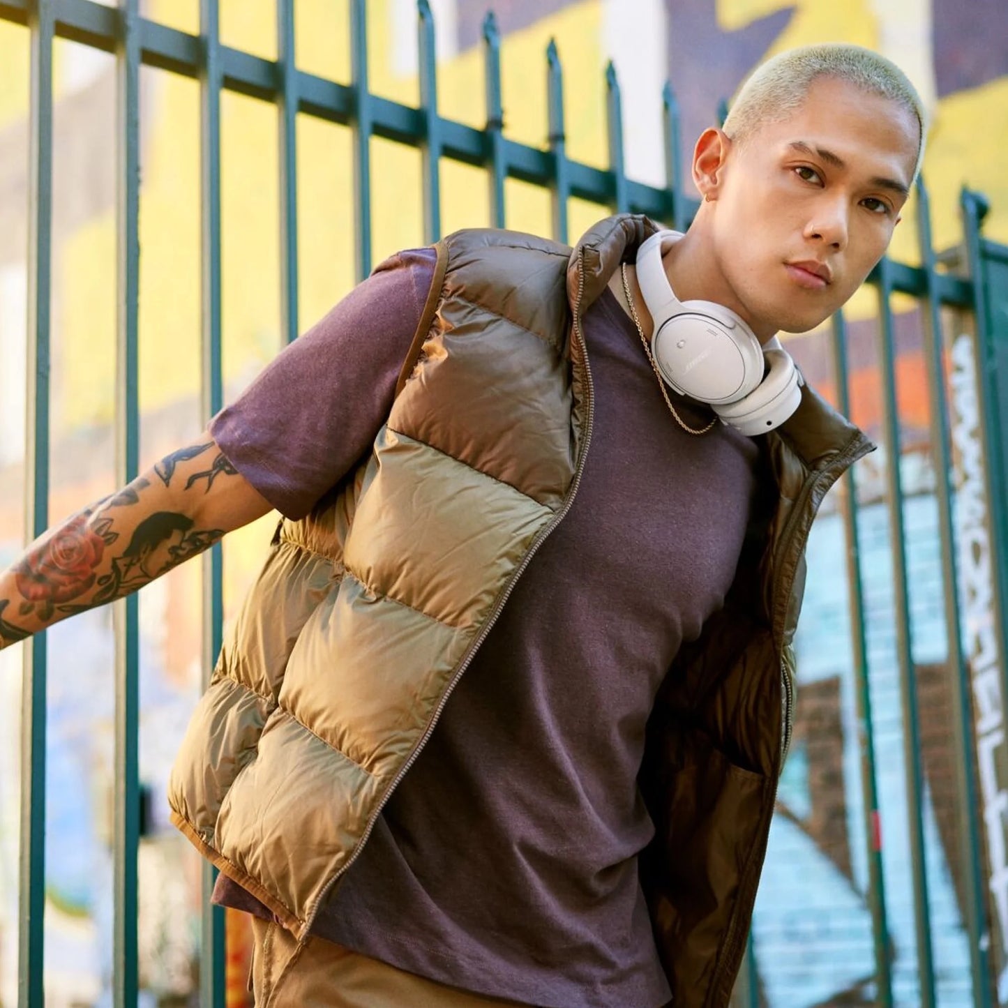 Bose QuietComfort Headphones, Bluetooth Over Ear Noise Cancelling Headphones